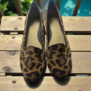Rothy's Women’s Leopard Print Flat Loafers Shoes Size 7.5